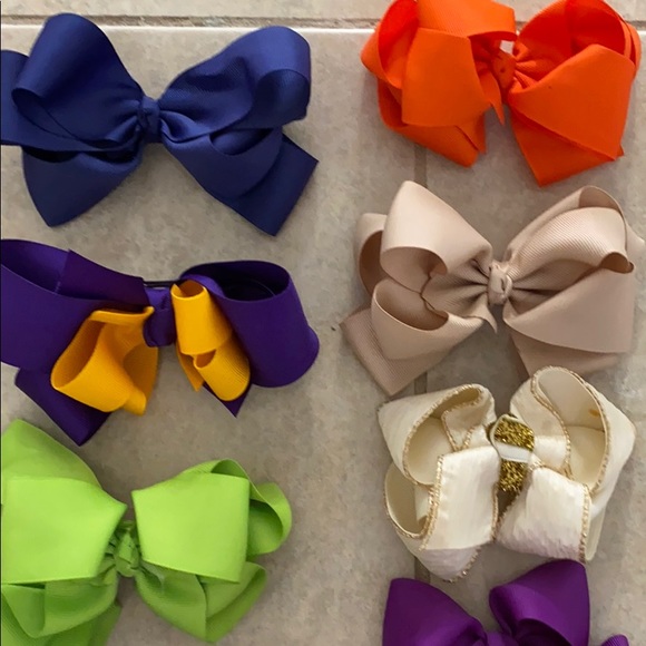 Lots of Bows (44 in total) - Picture 7 of 16